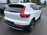 Certified 2025 Volvo XC40 B5 Core image 2