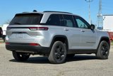 New 2025 Jeep Grand Cherokee Altitude image 4