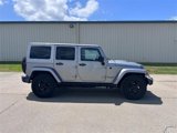 Used 2015 Jeep Wrangler Unlimited Sahara image 2