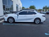 Used 2022 Toyota Camry LE image 4