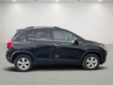 Used 2020 Chevrolet Trax LT w/ LT Convenience Package image 4