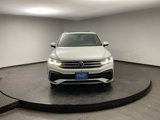 Used 2022 Volkswagen Tiguan SEL R-Line image 2