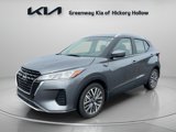 Used 2023 Nissan Kicks SV image 3