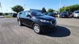 Used 2020 Kia Sorento LX image 2
