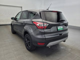 Used 2017 Ford Escape SE image 5