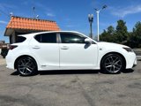 Used 2015 Lexus CT 200h image 3