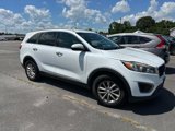 Used 2016 Kia Sorento LX image 3