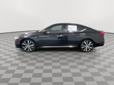 Used 2019 Nissan Altima 2.5 Platinum image 5