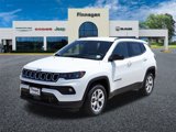 New 2025 Jeep Compass Latitude image 3