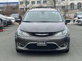 Used 2017 Chrysler Pacifica Touring-L image 2