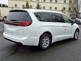New 2025 Chrysler Pacifica Select image 6