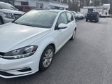 Used 2018 Volkswagen Golf SE image 2