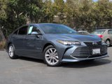 Used 2019 Toyota Avalon XLE image 2