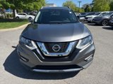 Used 2017 Nissan Rogue SV image 2