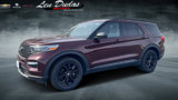 Used 2022 Ford Explorer XLT w/ Equipment Group 202A image 2