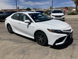Used 2023 Toyota Camry SE image 3