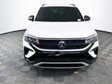 Used 2022 Volkswagen Taos S image 2