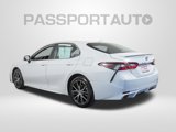 Used 2022 Toyota Camry SE image 3