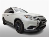 Used 2020 Mitsubishi Outlander SE image 3