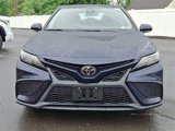 Used 2022 Toyota Camry SE image 2