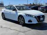 Used 2021 Nissan Altima 2.5 SR image 2