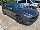Used 2023 Hyundai Elantra SEL image 3
