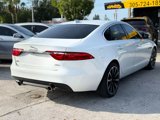 Used 2017 Jaguar XF image 5