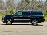 Used 2019 Cadillac Escalade ESV 4WD image 4
