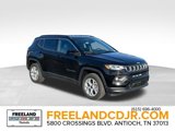 New 2025 Jeep Compass Latitude image 1