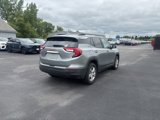 Used 2023 GMC Terrain SLE w/ Driver Convenience Package image 4