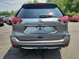 Used 2018 Nissan Rogue SV image 5