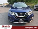 Used 2020 Nissan Rogue SV image 2