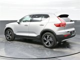 Certified 2025 Volvo XC40 B5 Core image 4