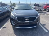 Used 2017 Kia Sorento EX image 2