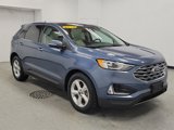 Used 2019 Ford Edge Titanium image 2