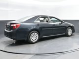 Used 2013 Toyota Camry image 4