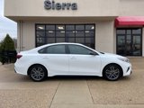 Used 2024 Kia Forte GT-Line w/ GT-Line Premium Package image 4