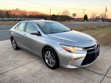 Used 2016 Toyota Camry SE image 3