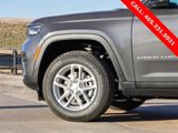New 2025 Jeep Grand Cherokee Laredo w/ Luxury Tech Group I image 5