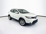 Used 2017 Nissan Rogue Sport SV w/ SV Premium Package image 4