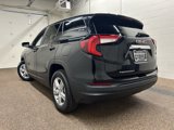 Used 2022 GMC Terrain SLE image 4