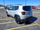 Used 2020 Jeep Renegade Altitude image 3
