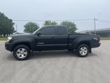 Used 2007 Toyota Tacoma TRD Sport image 4