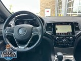 Used 2021 Jeep Grand Cherokee Laredo X image 5