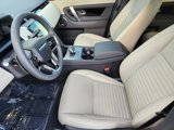 Used 2025 Land Rover Discovery Sport S image 6