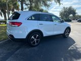 Used 2017 Kia Sorento EX image 3