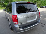 Used 2018 Dodge Grand Caravan SE w/ UConnect Hands-Free Group image 6
