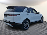 Used 2025 Land Rover Discovery Dynamic SE image 5