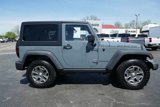 Used 2015 Jeep Wrangler Rubicon w/ Power Convenience Group image 4