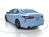 Used 2023 Toyota Camry SE image 3